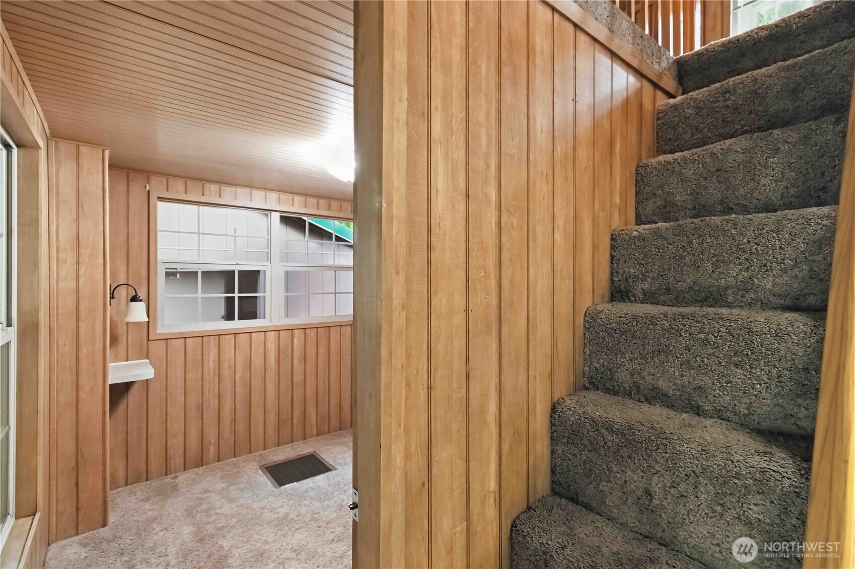 2241 Kalama River Road Property Photo 17