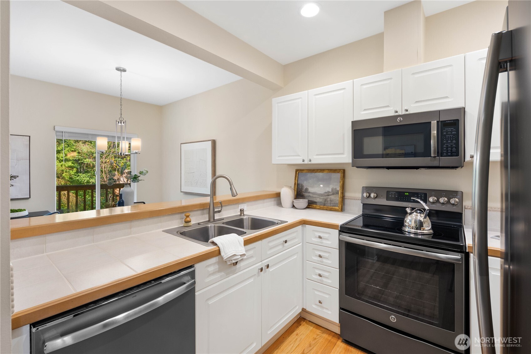 3800 Ne Sunset Boulevard B103 Property Photo 10