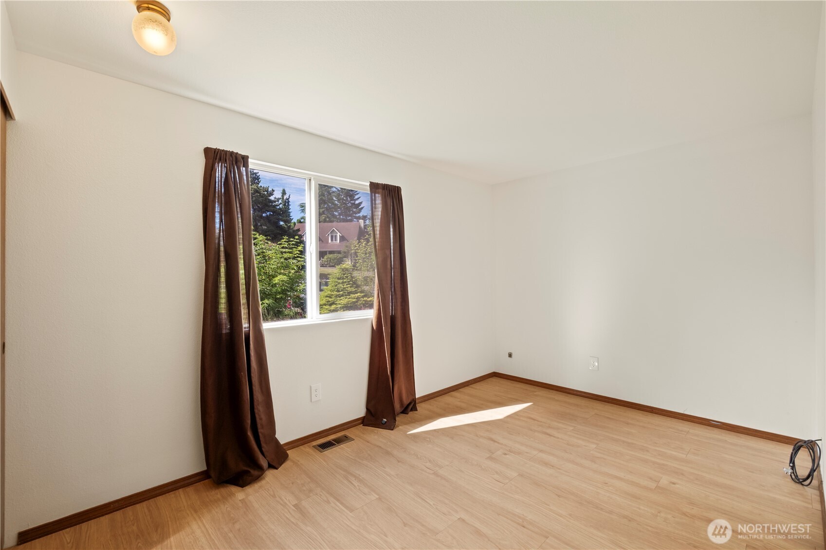 1923 233rd Place Property Photo 12