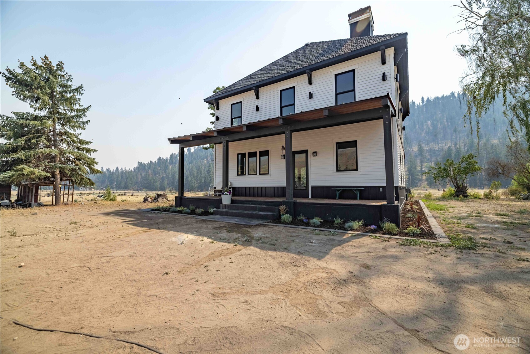 196 Gold Creek Loop Road Property Photo 7