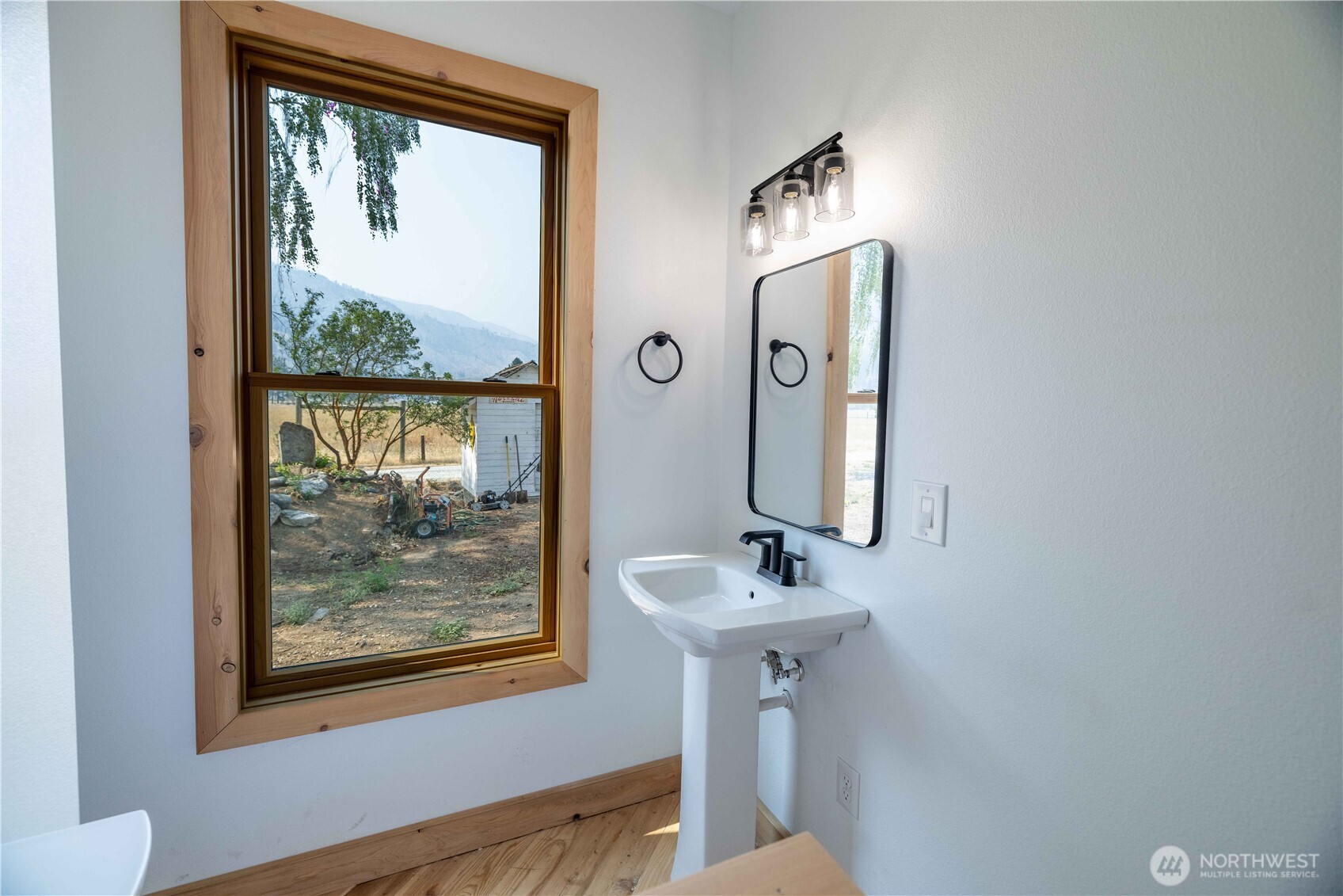 196 Gold Creek Loop Road Property Photo 20