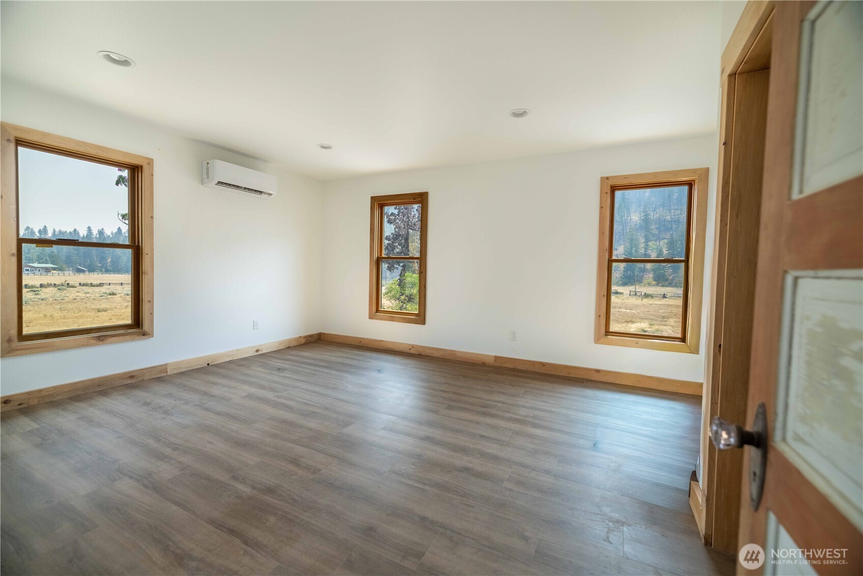 196 Gold Creek Loop Road Property Photo 21