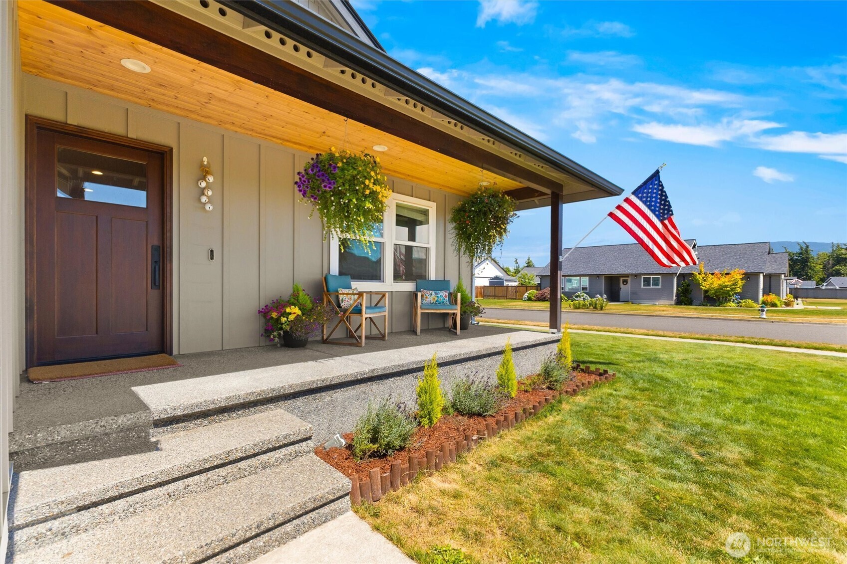 1304 Cashmere Property Photo 3