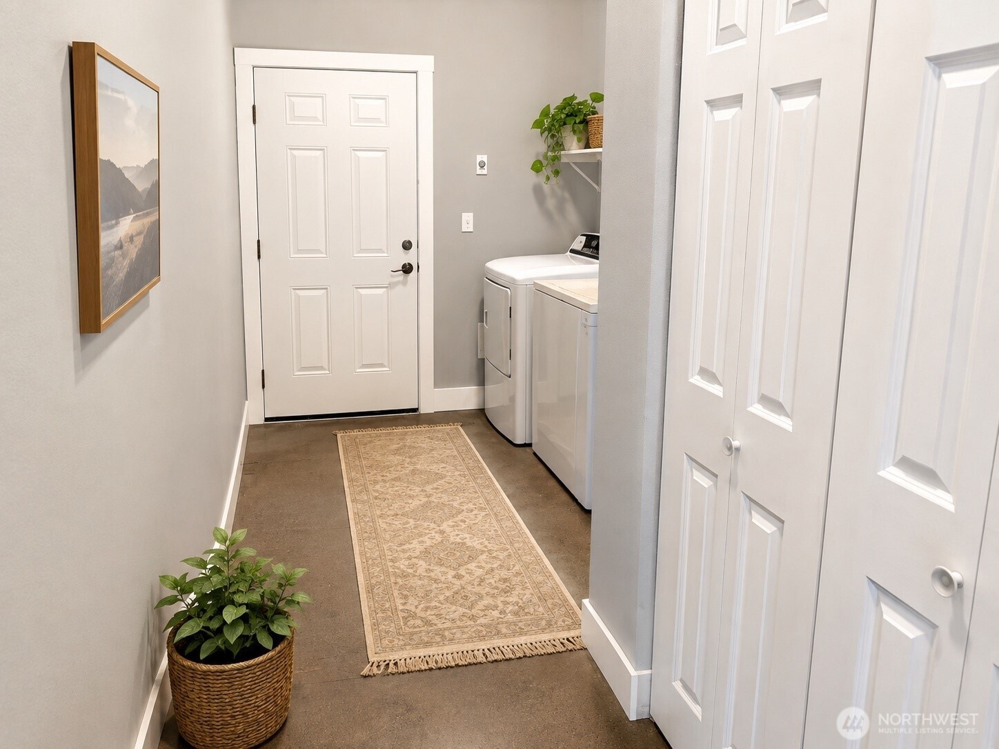 4546 Decatur Drive Property Photo 16