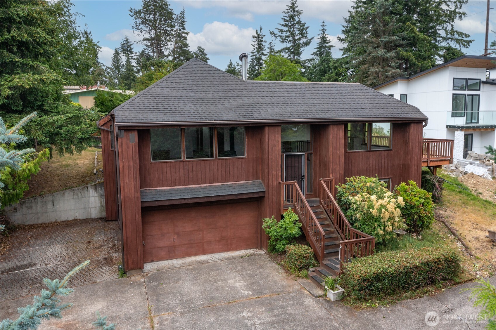 2526 Vining Street Property Photo 1