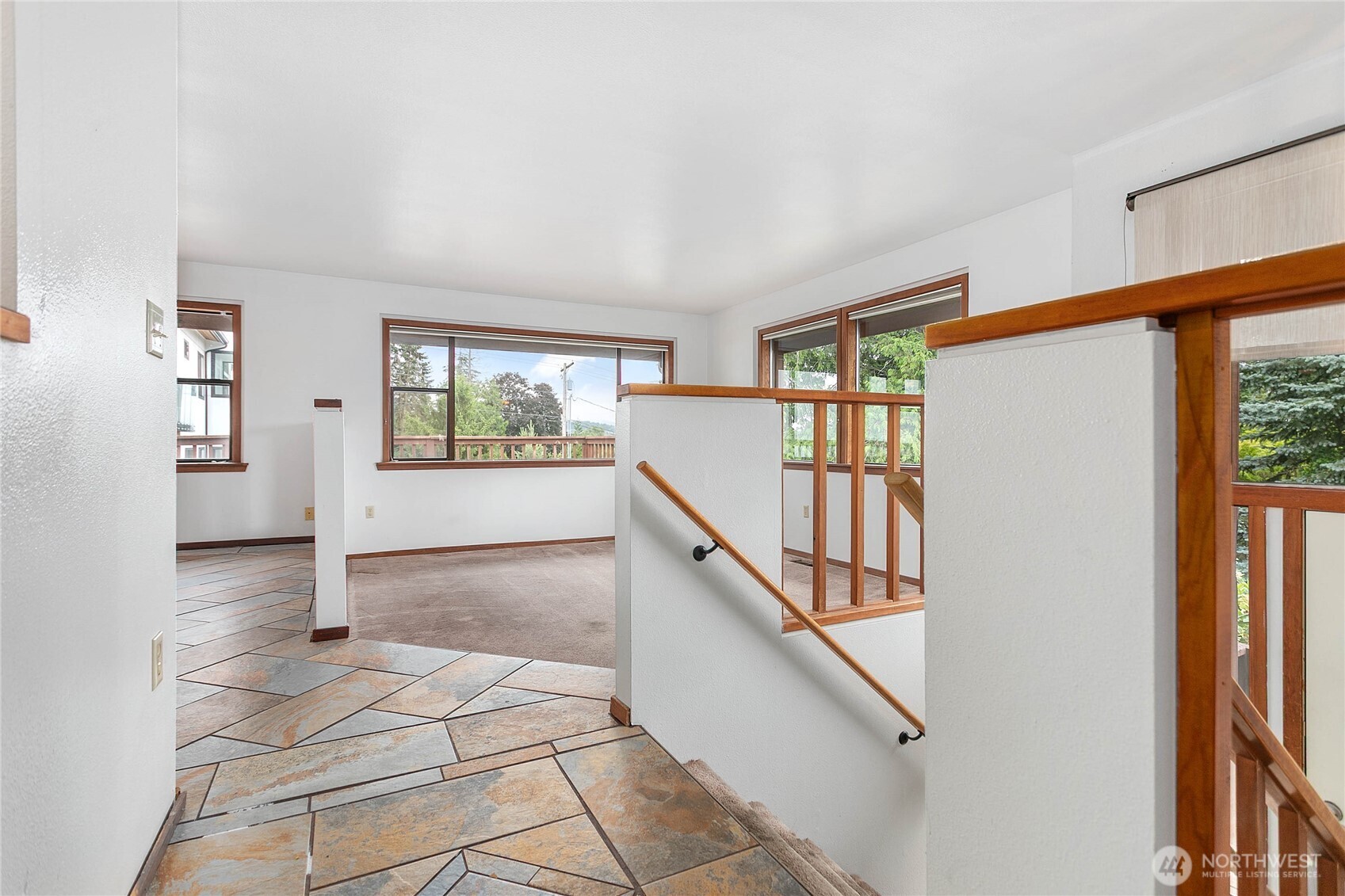 2526 Vining Street Property Photo 6