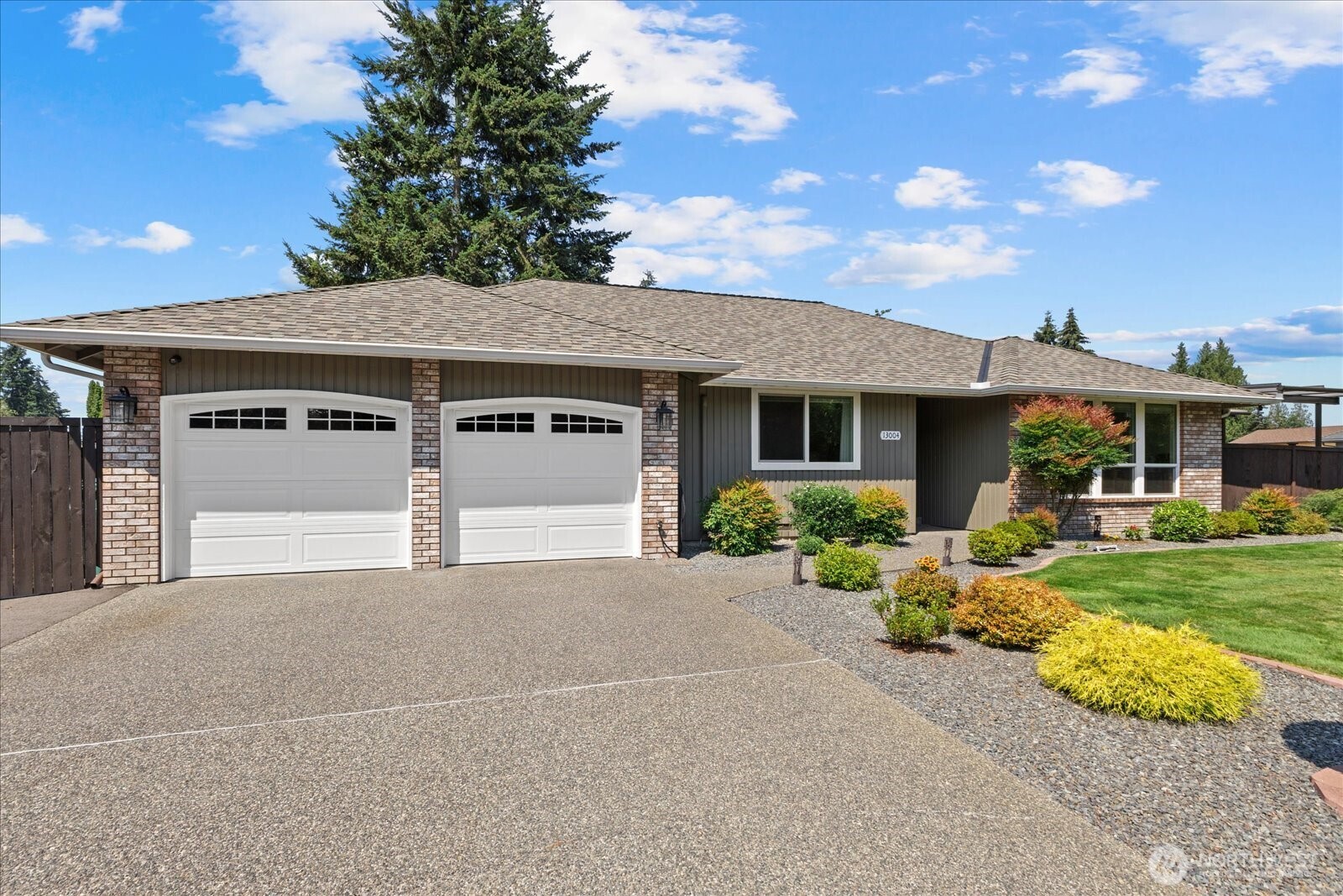 13004 47th Drive Property Photo 8