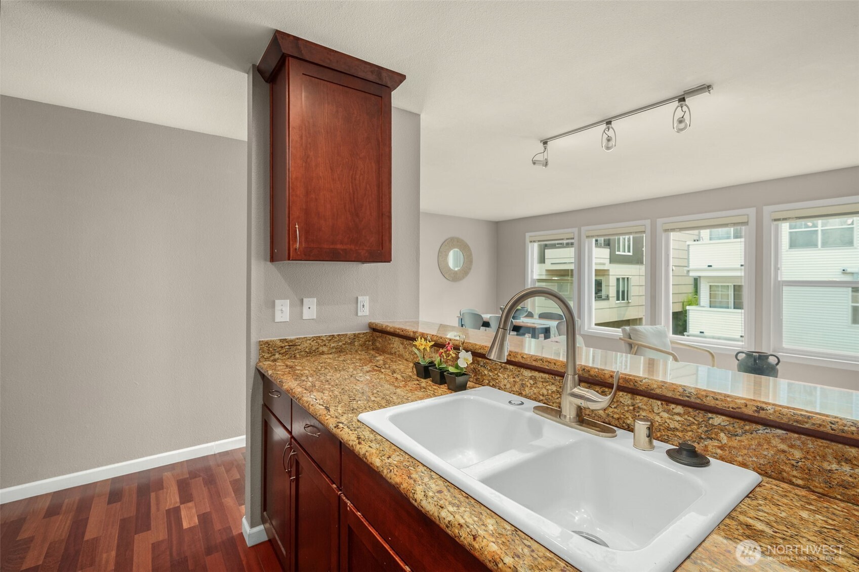 2413 Nw 59th Street E201 Property Photo 6