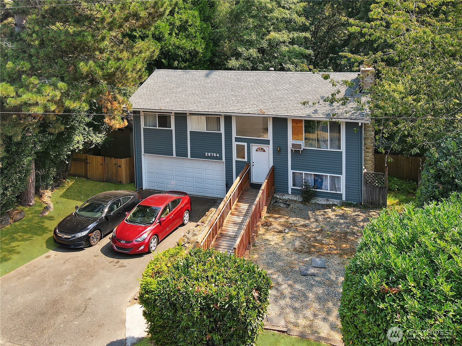 29754 4th Avenue Property Photo 11