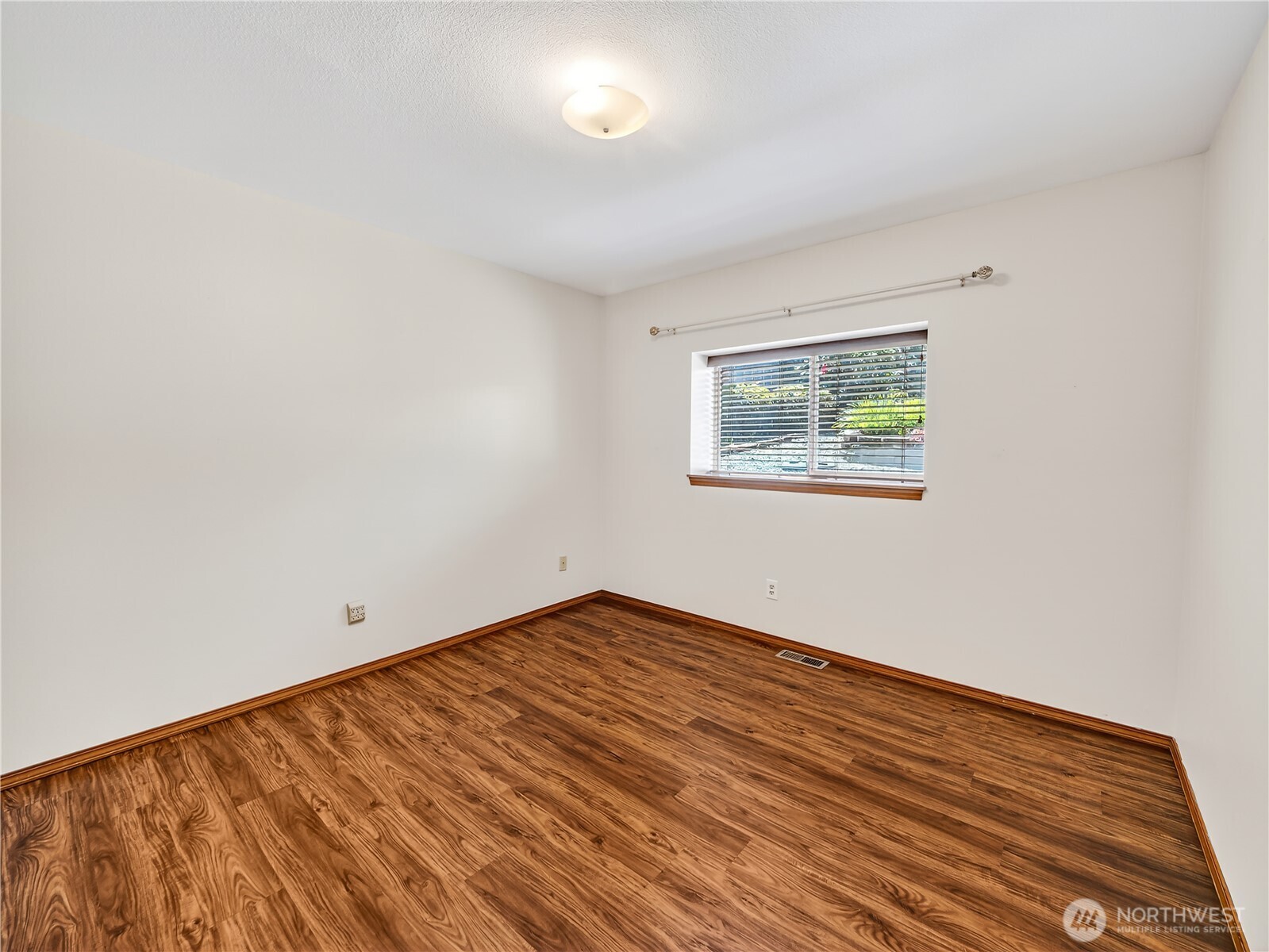 30478 227th Place Property Photo 19