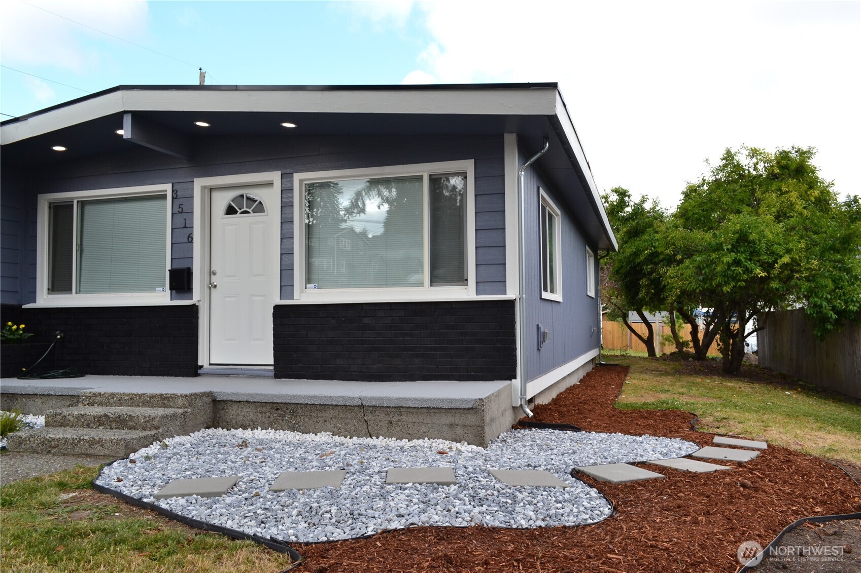 3516 E T Street Property Photo 1