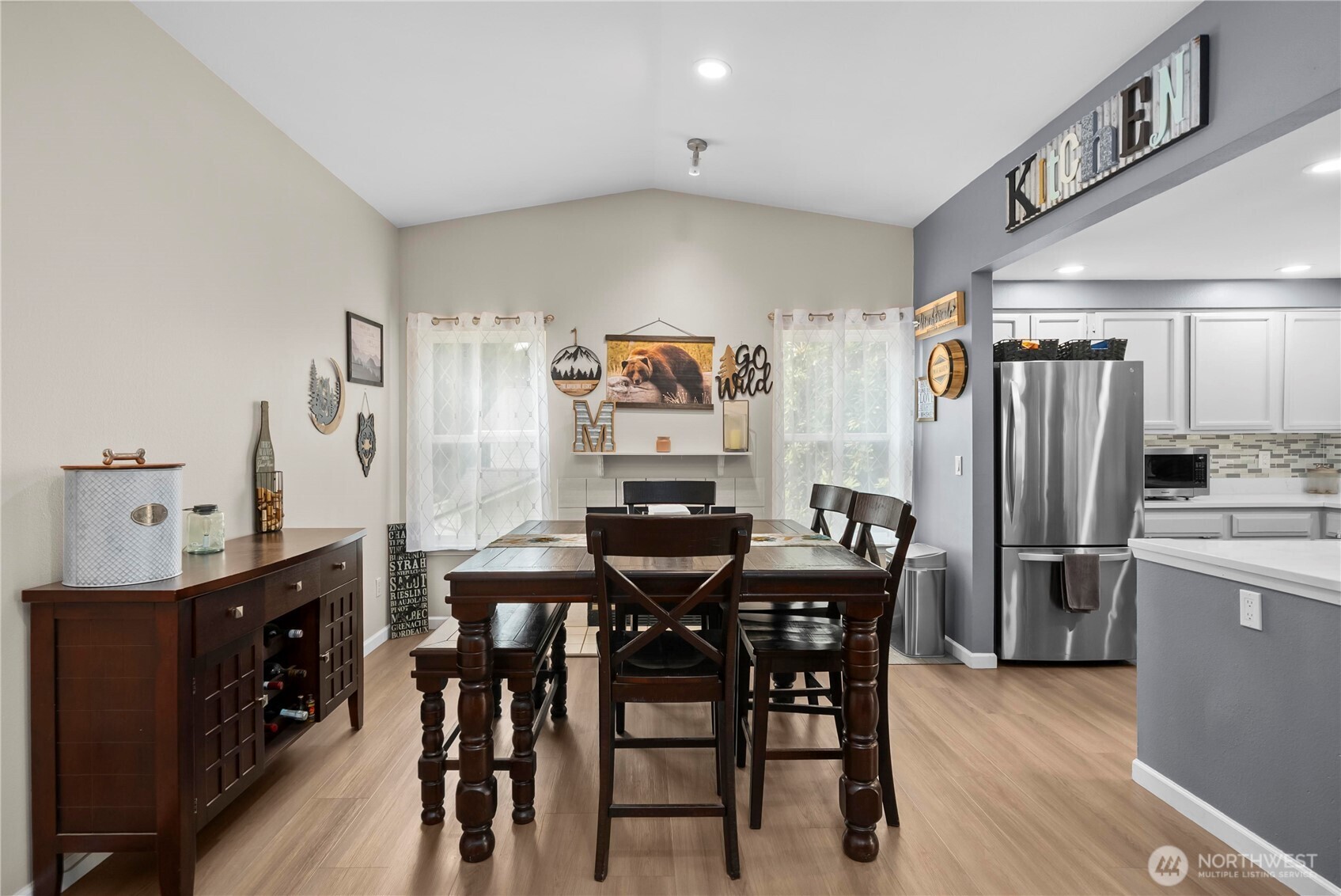 26704 Ne Comegys Street Property Photo 11
