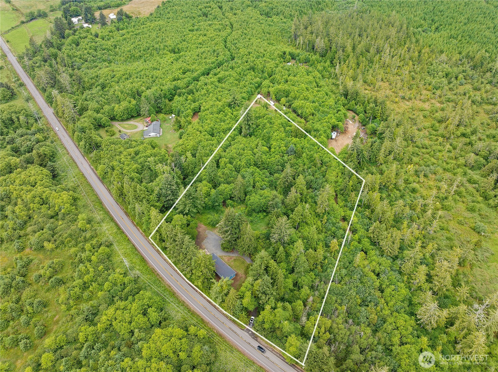 2693 State Rt 101 Property Photo 2
