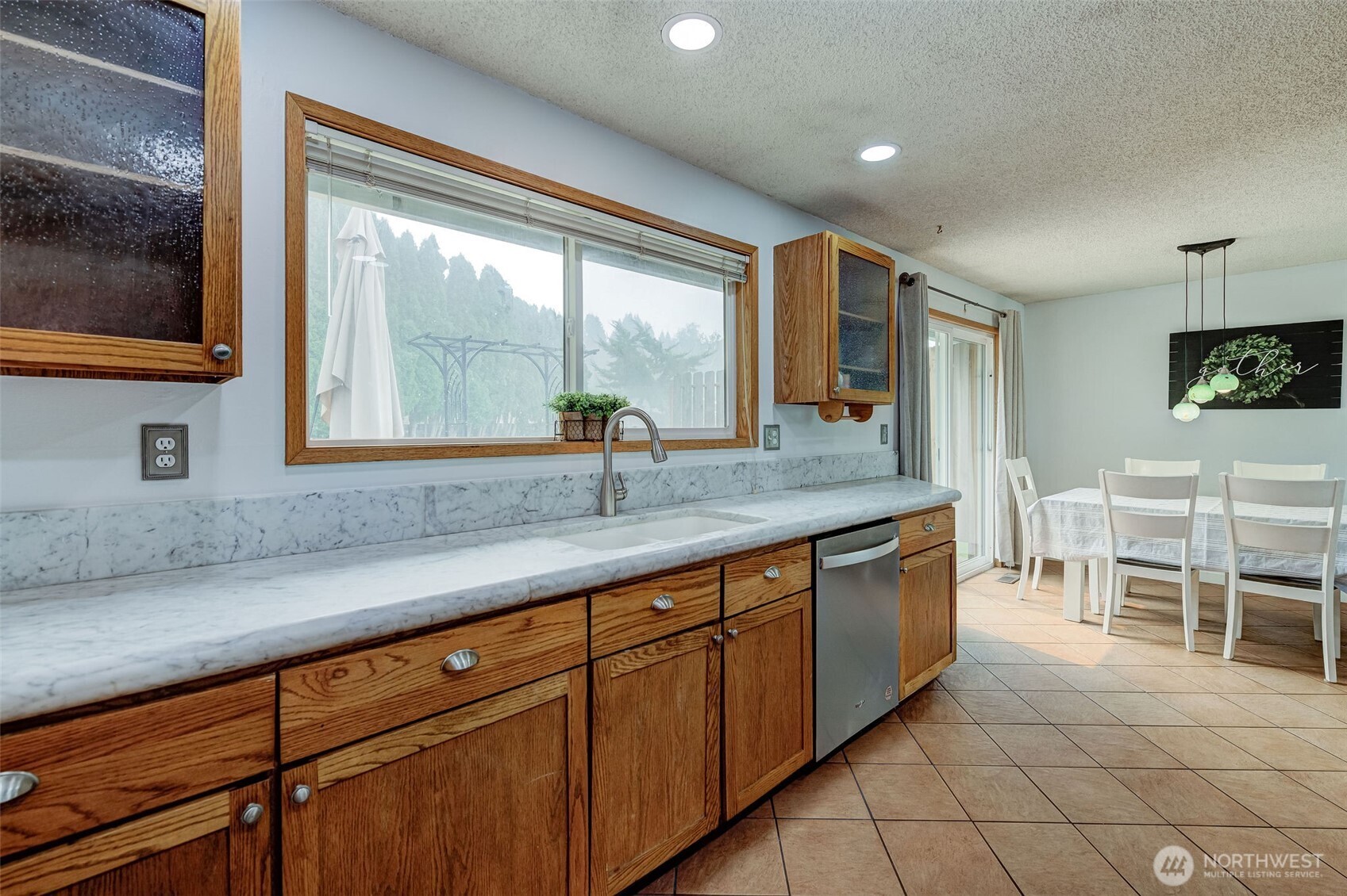 420 N Huber Court Property Photo 15