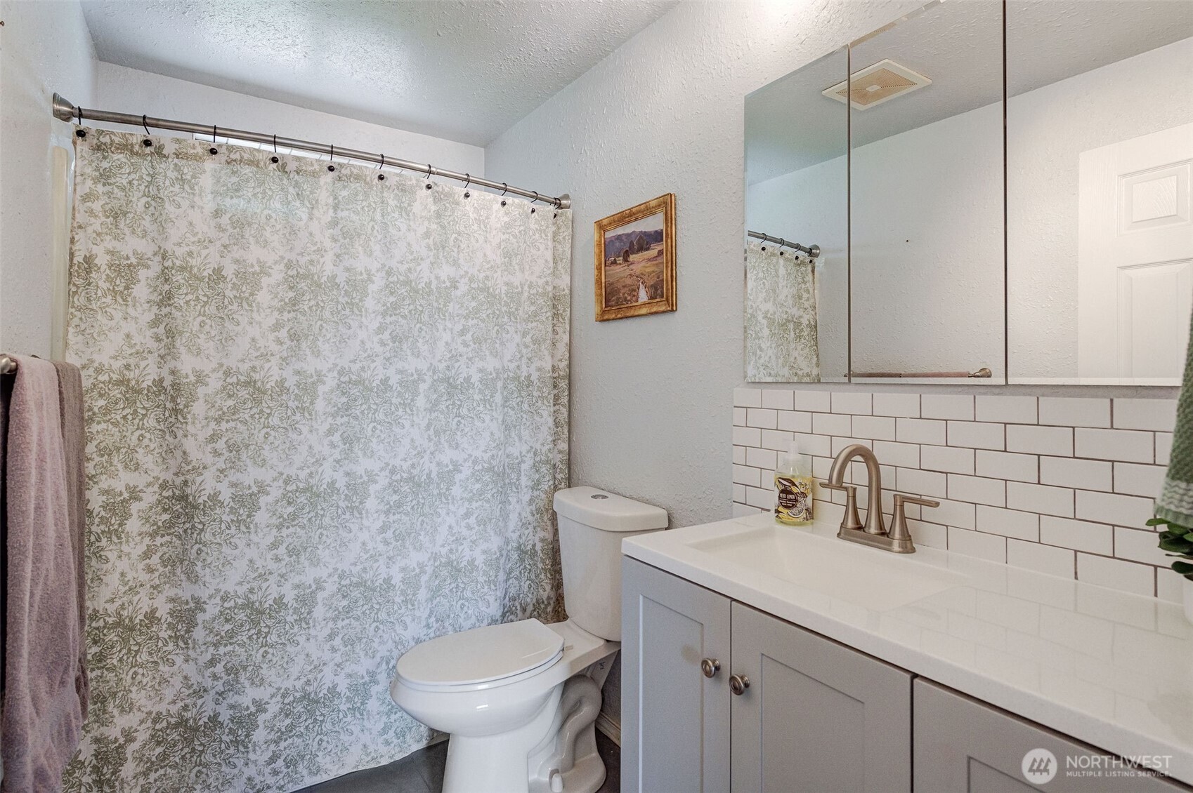 420 N Huber Court Property Photo 20