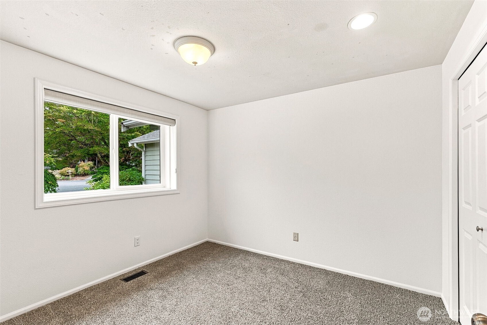 5022 136th Street Property Photo 16
