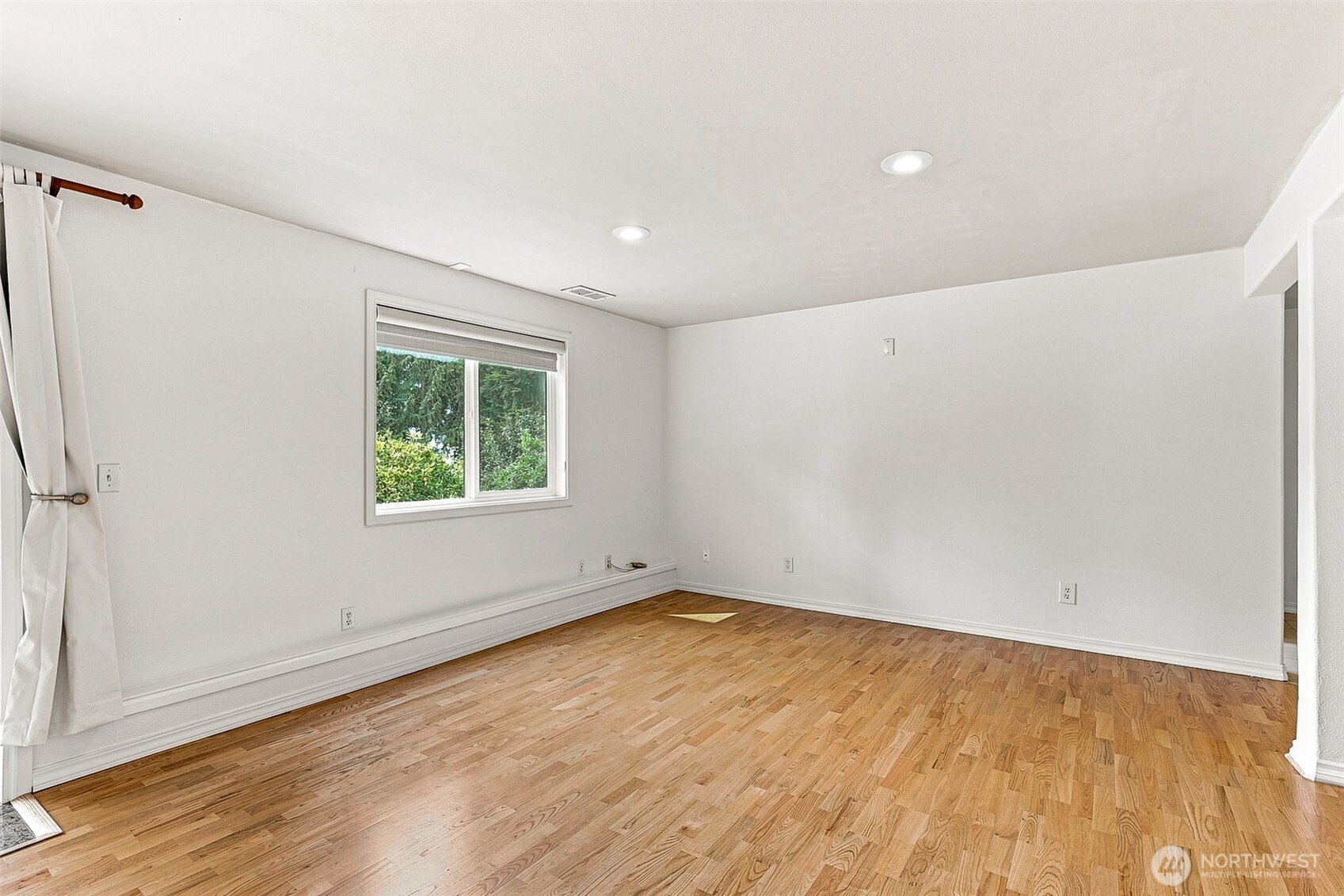 5022 136th Street Property Photo 27