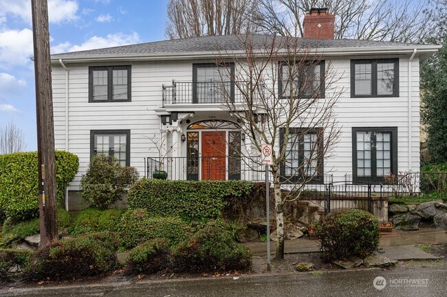 2906 Harvard Avenue Property Photo 2