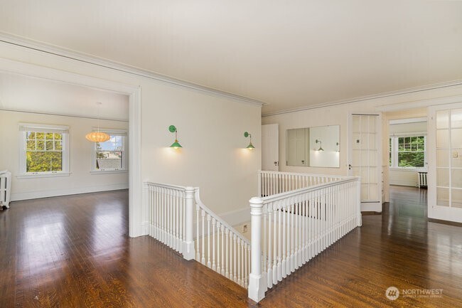 2906 Harvard Avenue Property Photo 5