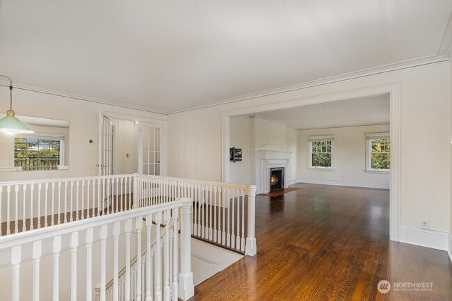 2906 Harvard Avenue Property Photo 6