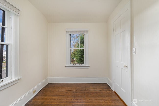 2906 Harvard Avenue Property Photo 24