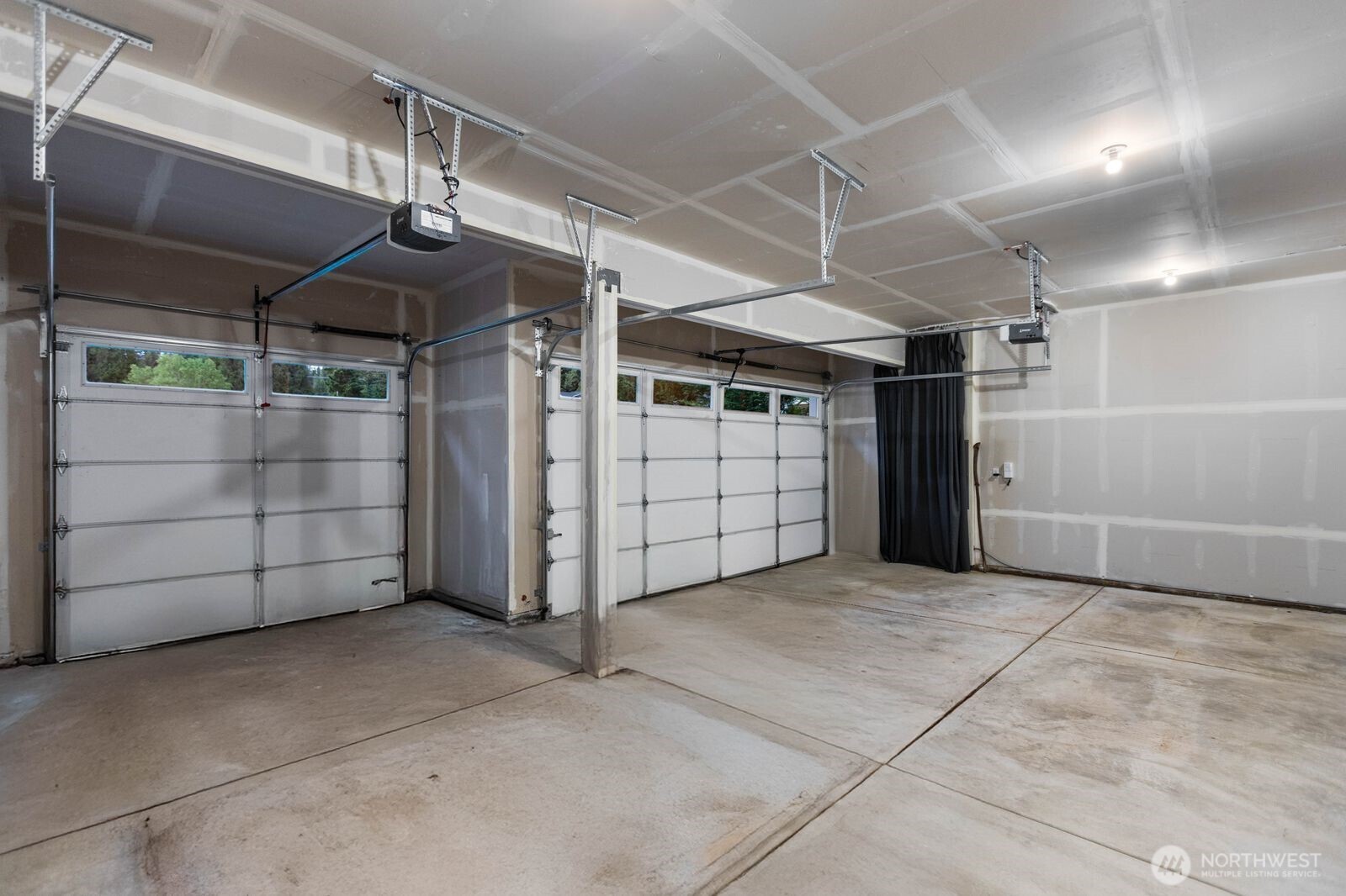 3004 230th Place Property Photo 35