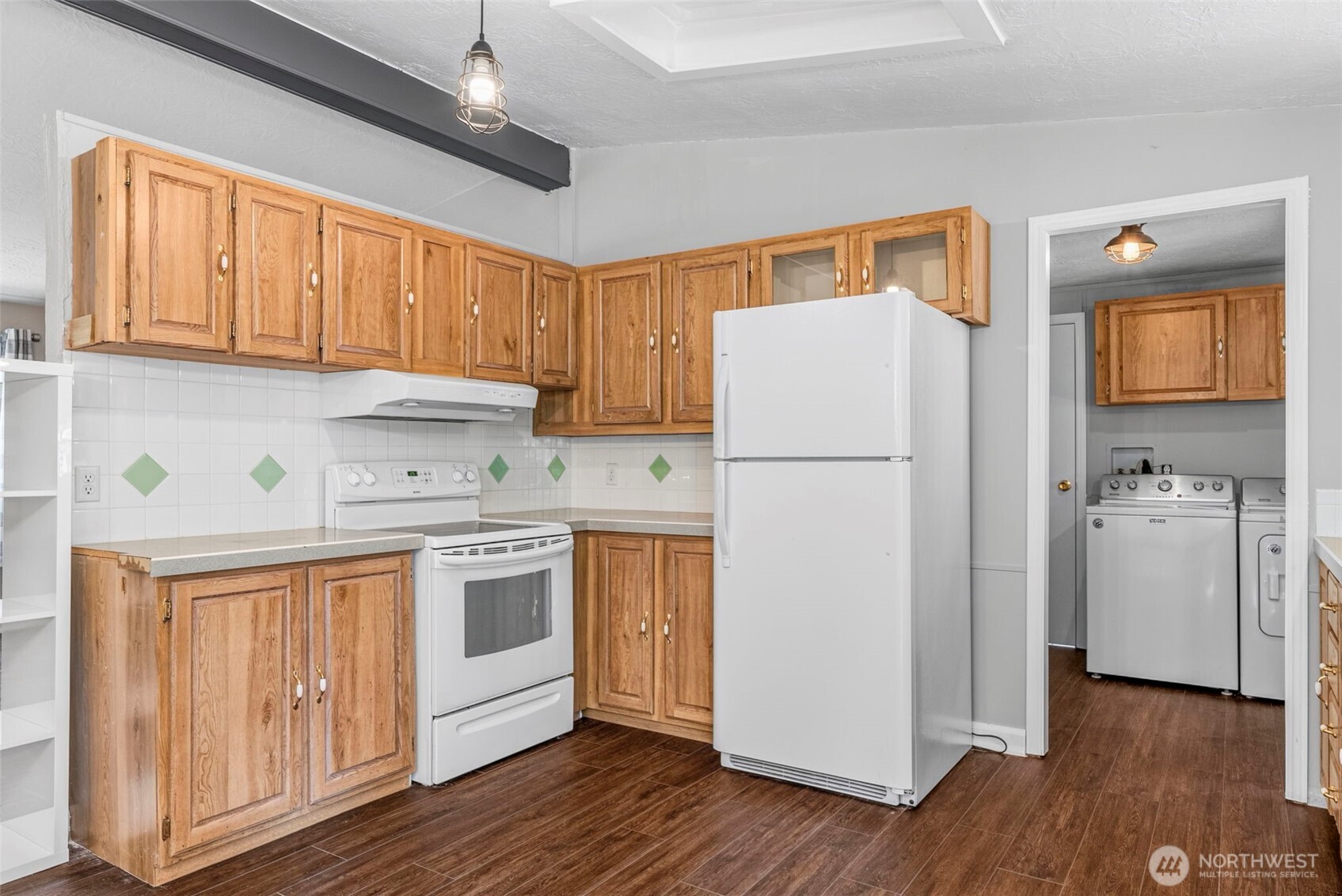 585 Gore Road Property Photo 13
