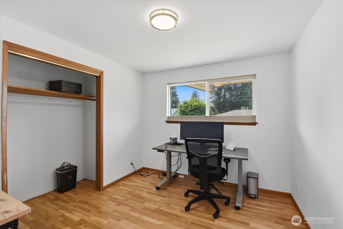 20621 78th Place Property Photo 16