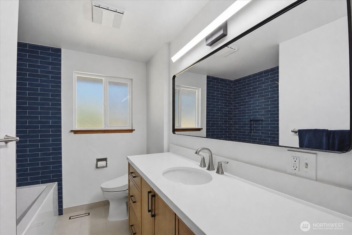 20621 78th Place Property Photo 17