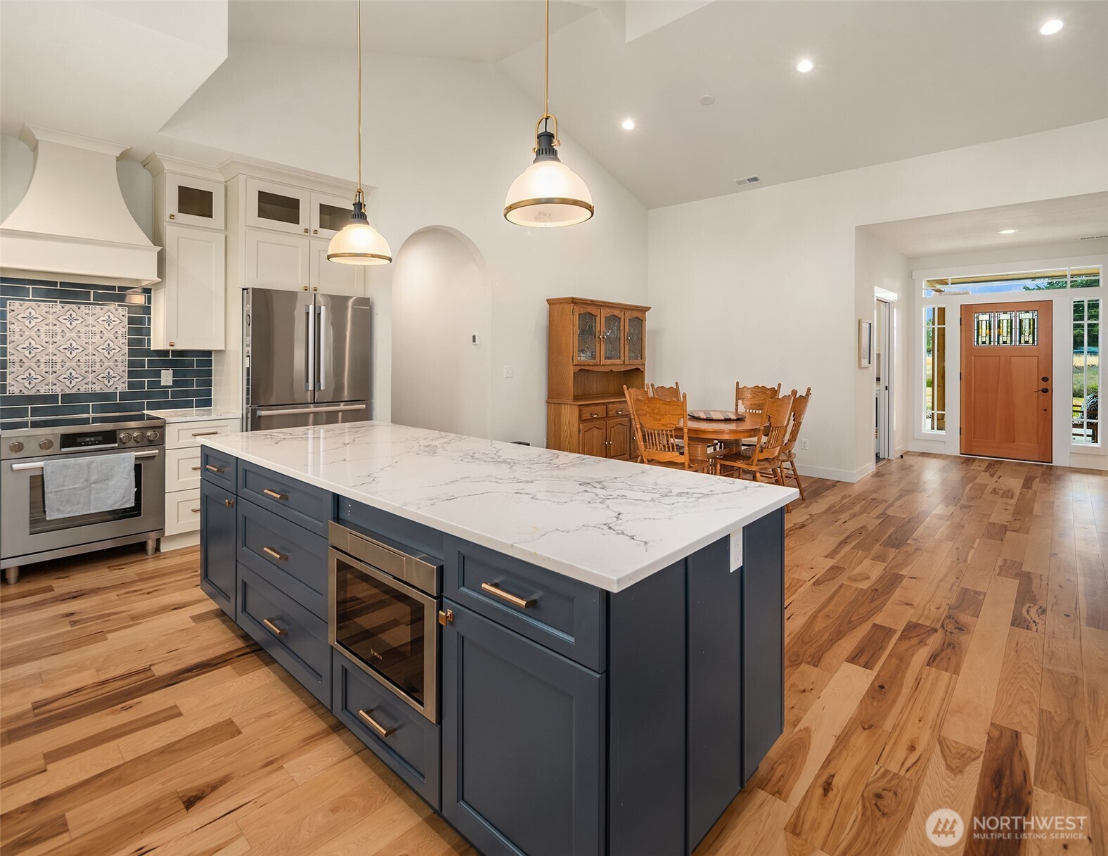 18507 Sargent Road Property Photo 12