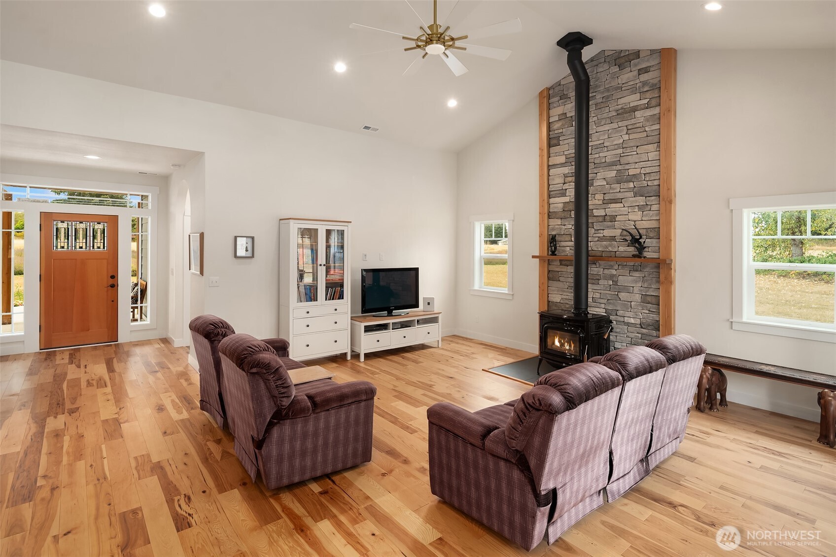 18507 Sargent Road Property Photo 14