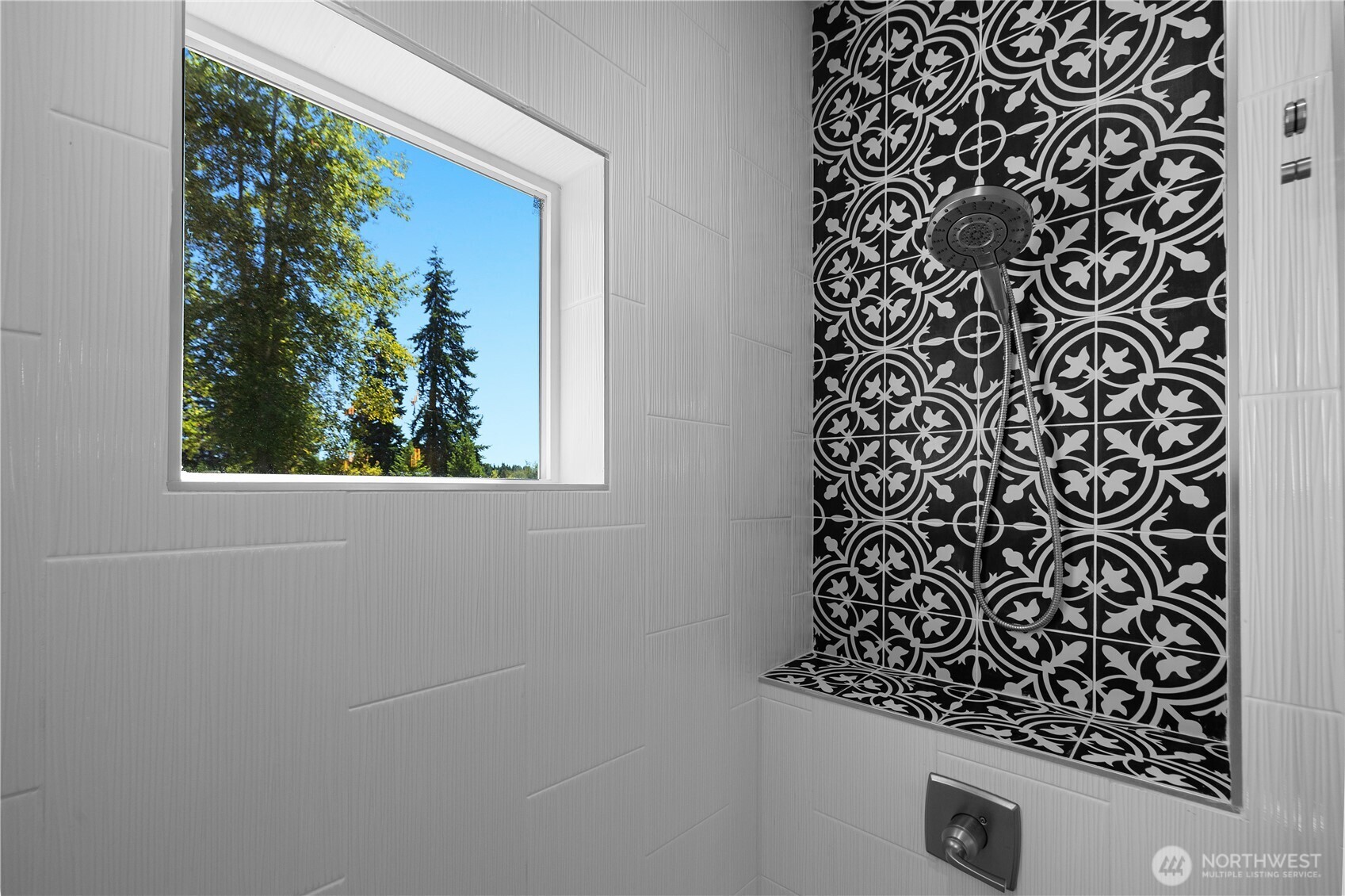 18507 Sargent Road Property Photo 21
