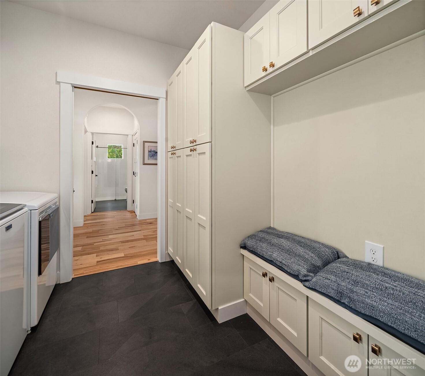 18507 Sargent Road Property Photo 27