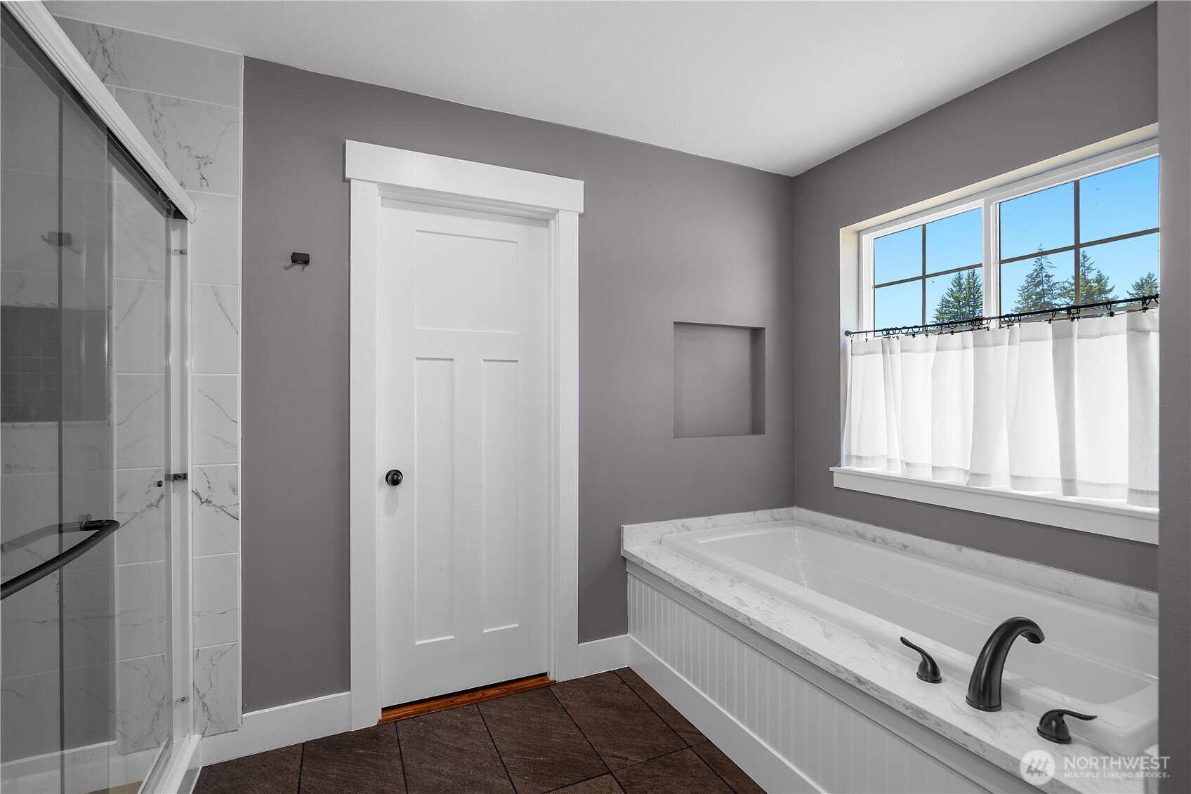 18443 Sargent Road Property Photo 14