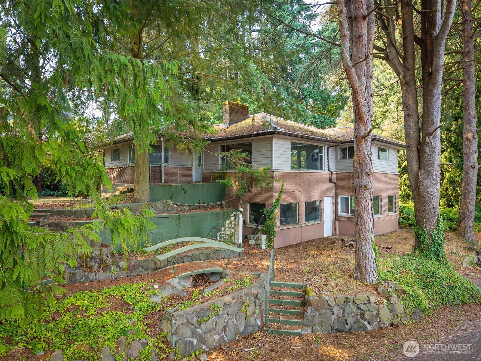 7915 240th Street Property Photo 5