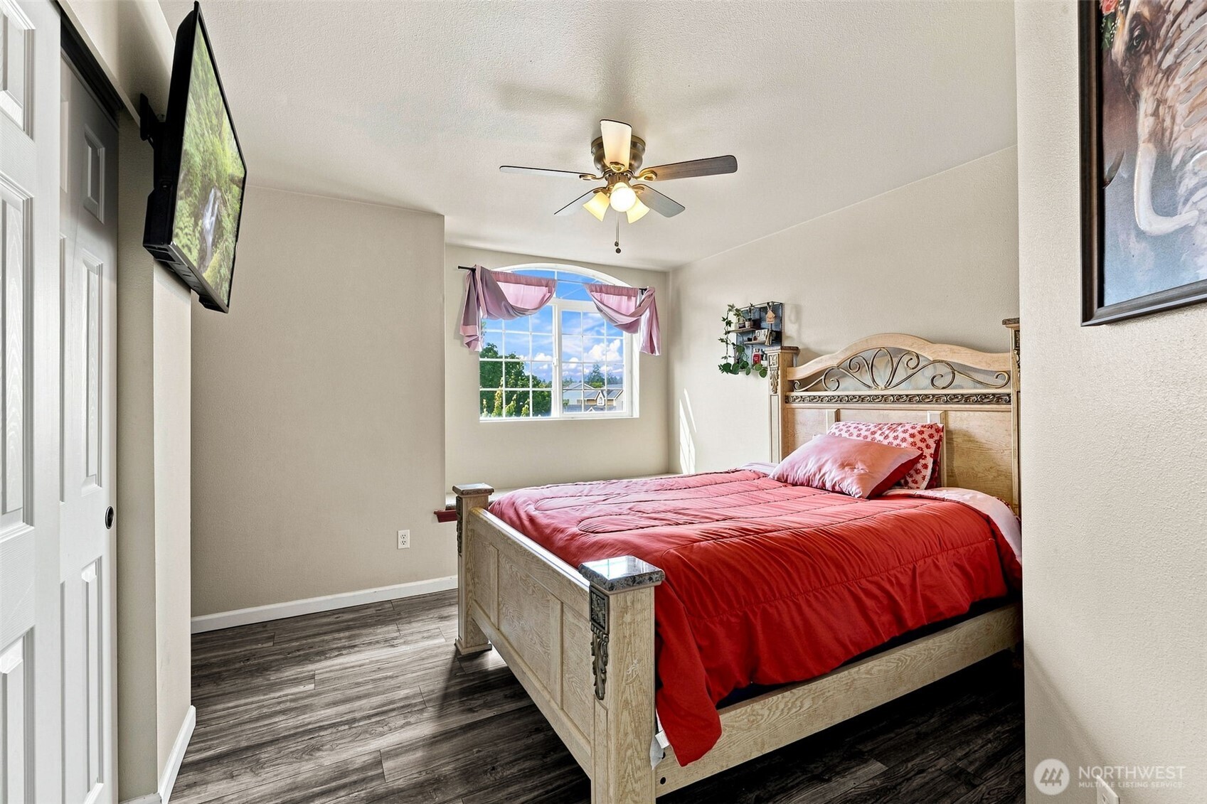 211 177th Street Property Photo 12