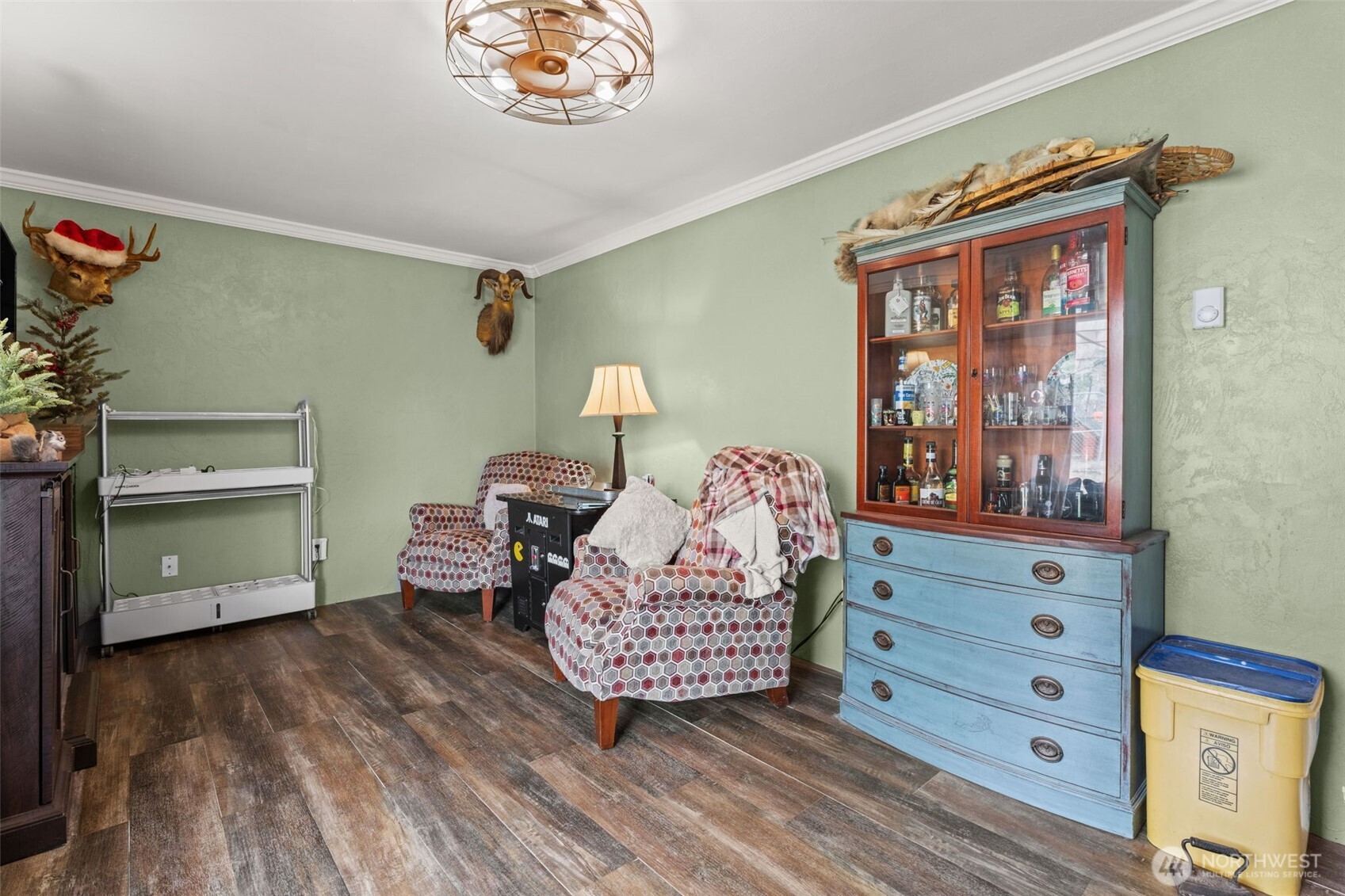 726 Sidney Street Property Photo 18