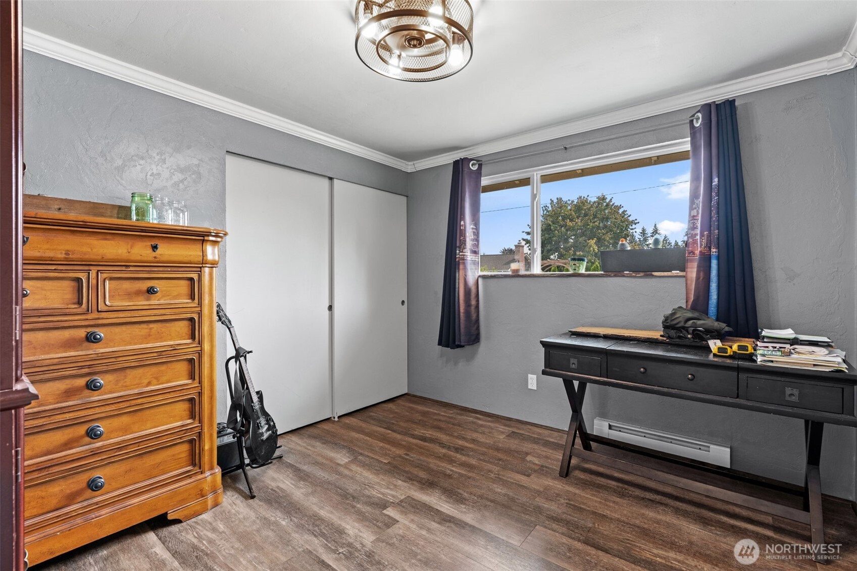 726 Sidney Street Property Photo 20