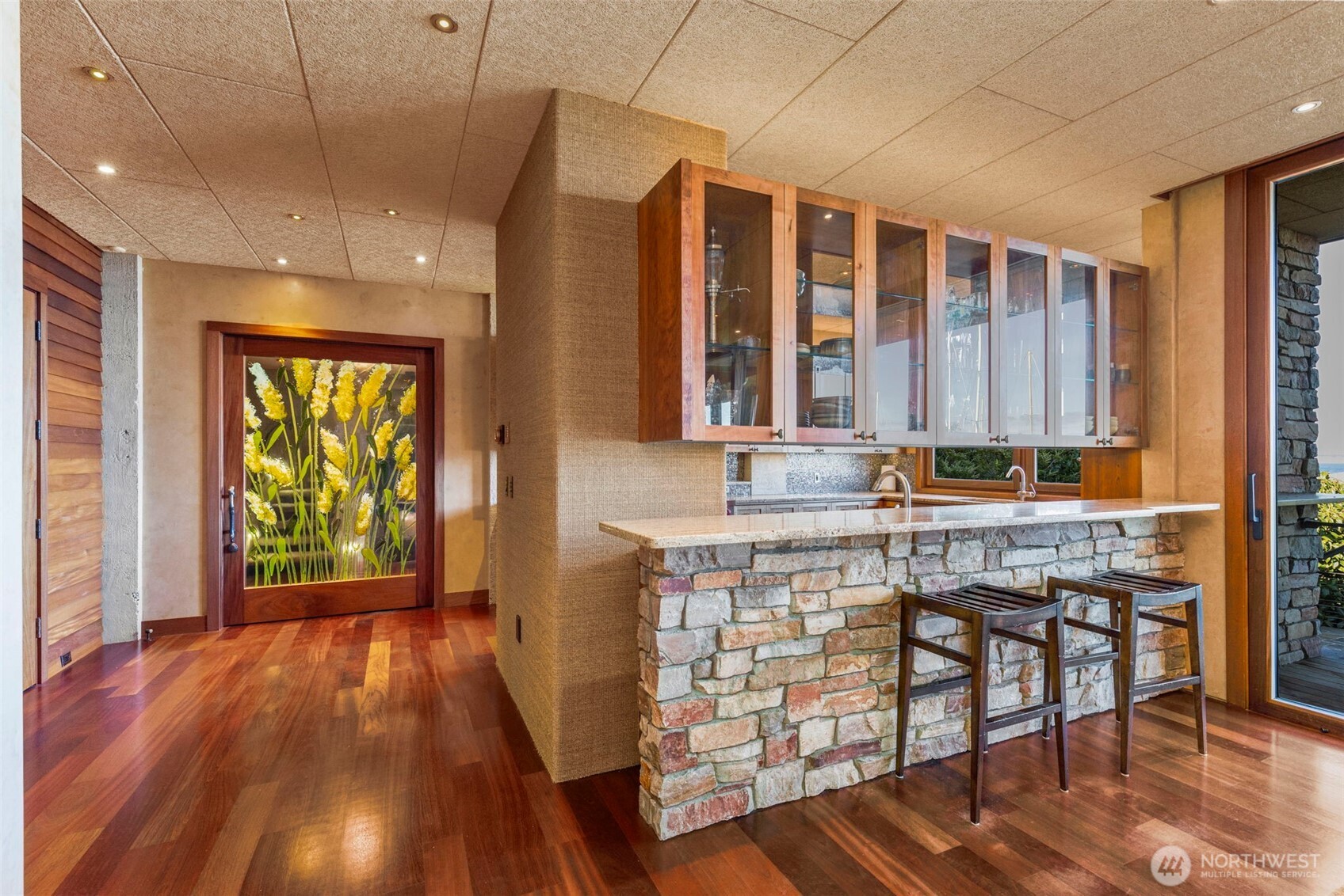 537 Jackson Street Property Photo 20