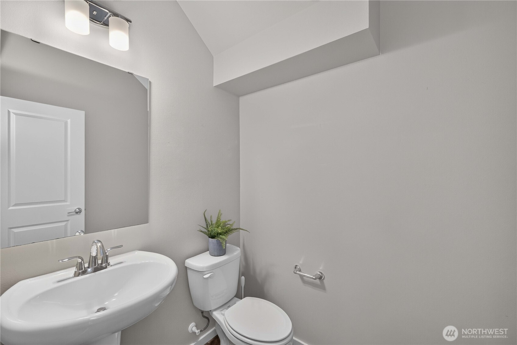 32974 Skyline Lane Property Photo 15