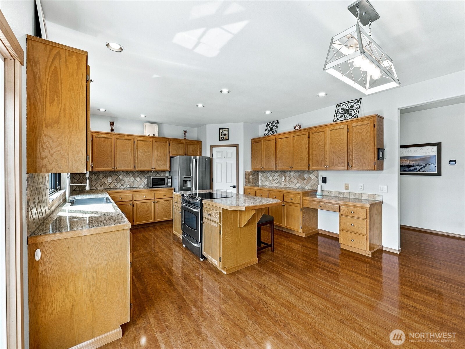 15902 65th Street Ct Property Photo 6