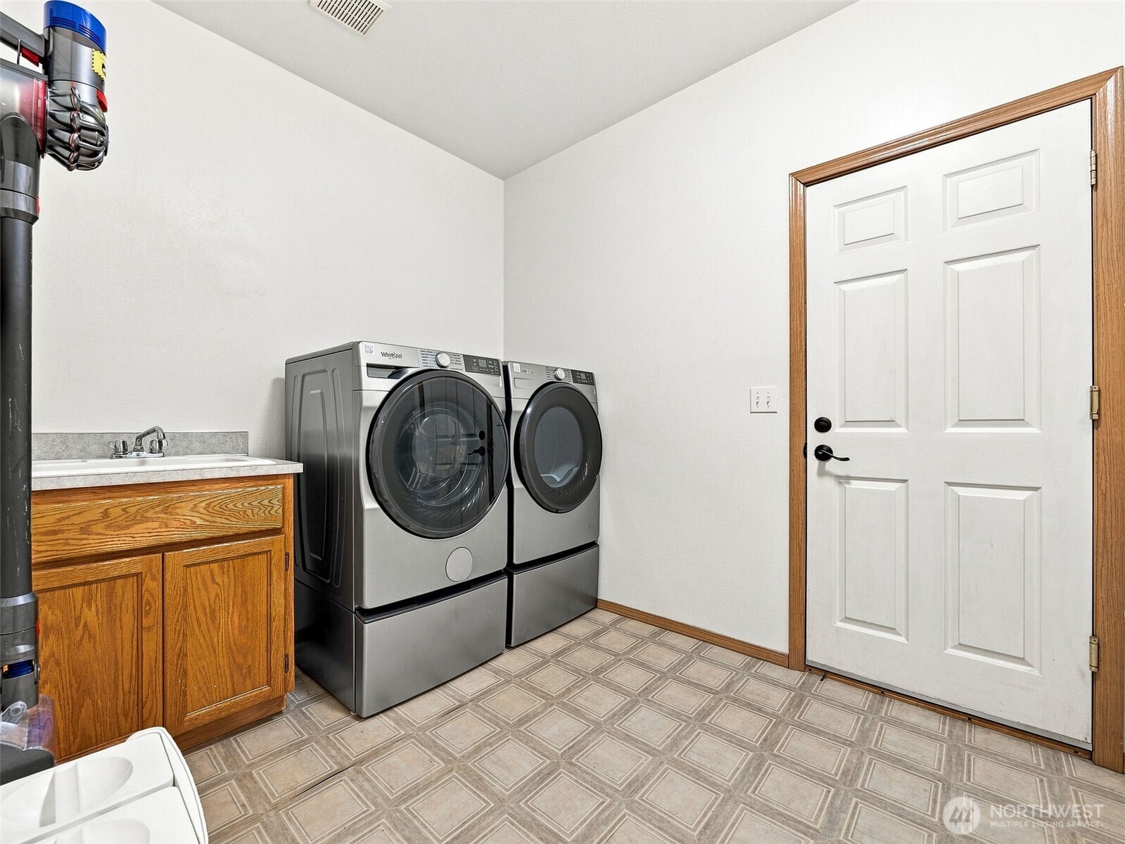 15902 65th Street Ct Property Photo 10