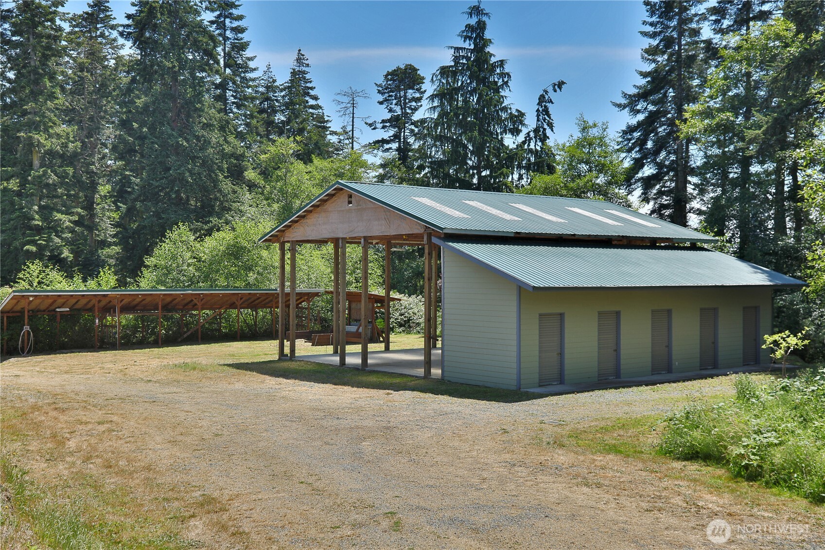 6621 Sills Road Property Photo 4