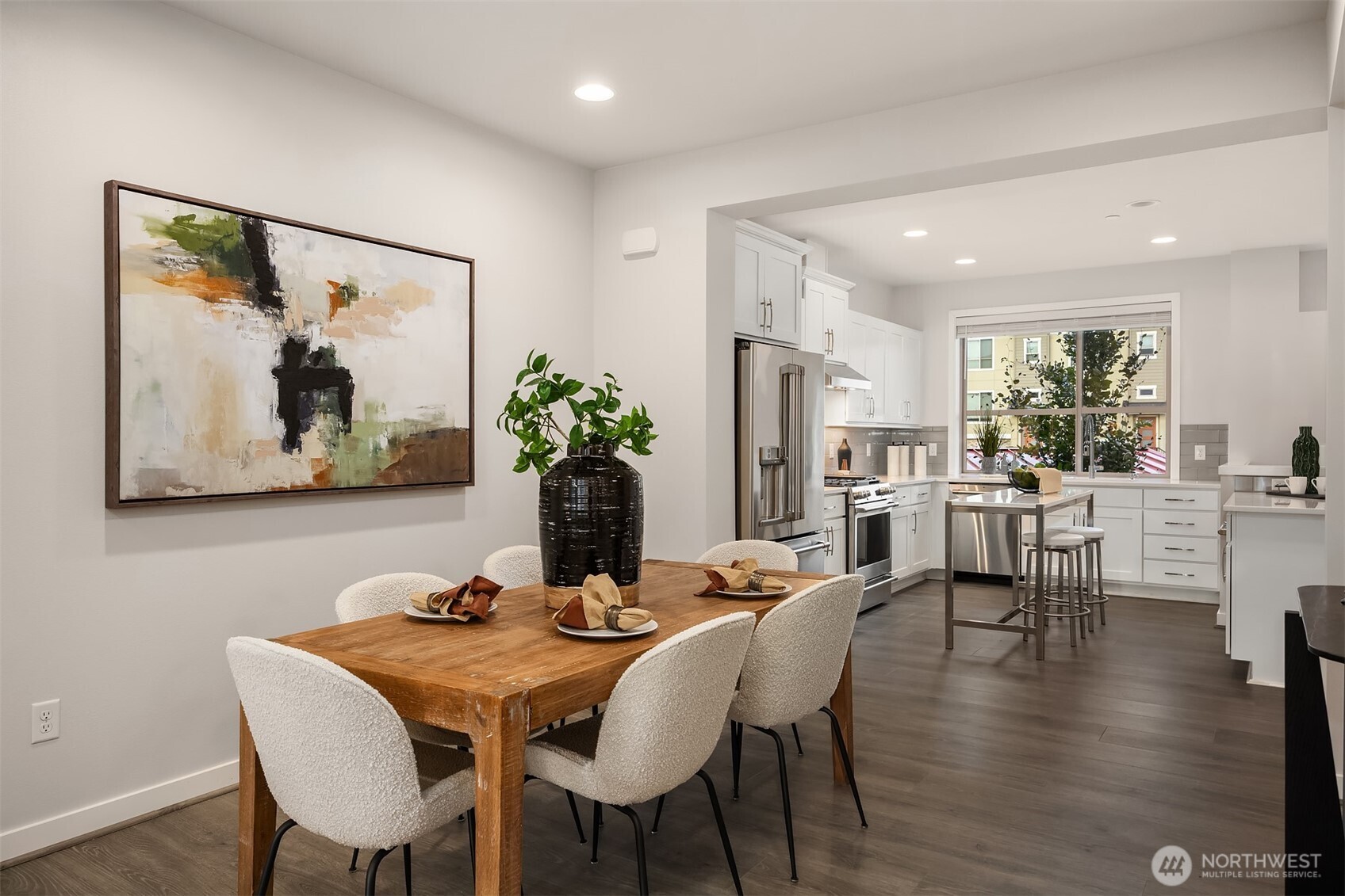 1053 6th Walk Property Photo 12