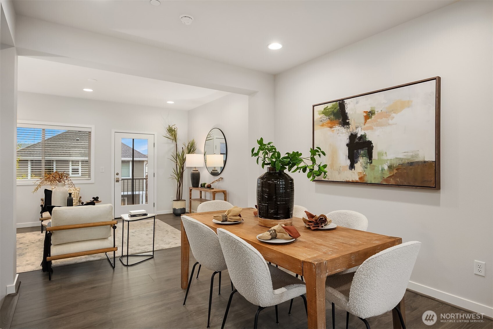 1053 6th Walk Property Photo 13