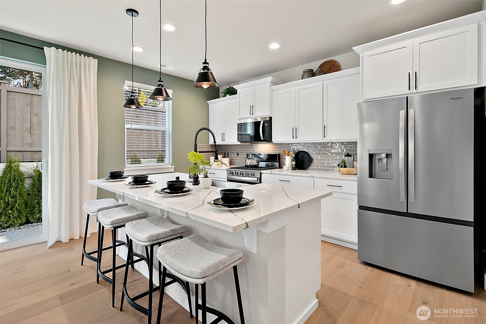 20828 99th Place Property Photo 16