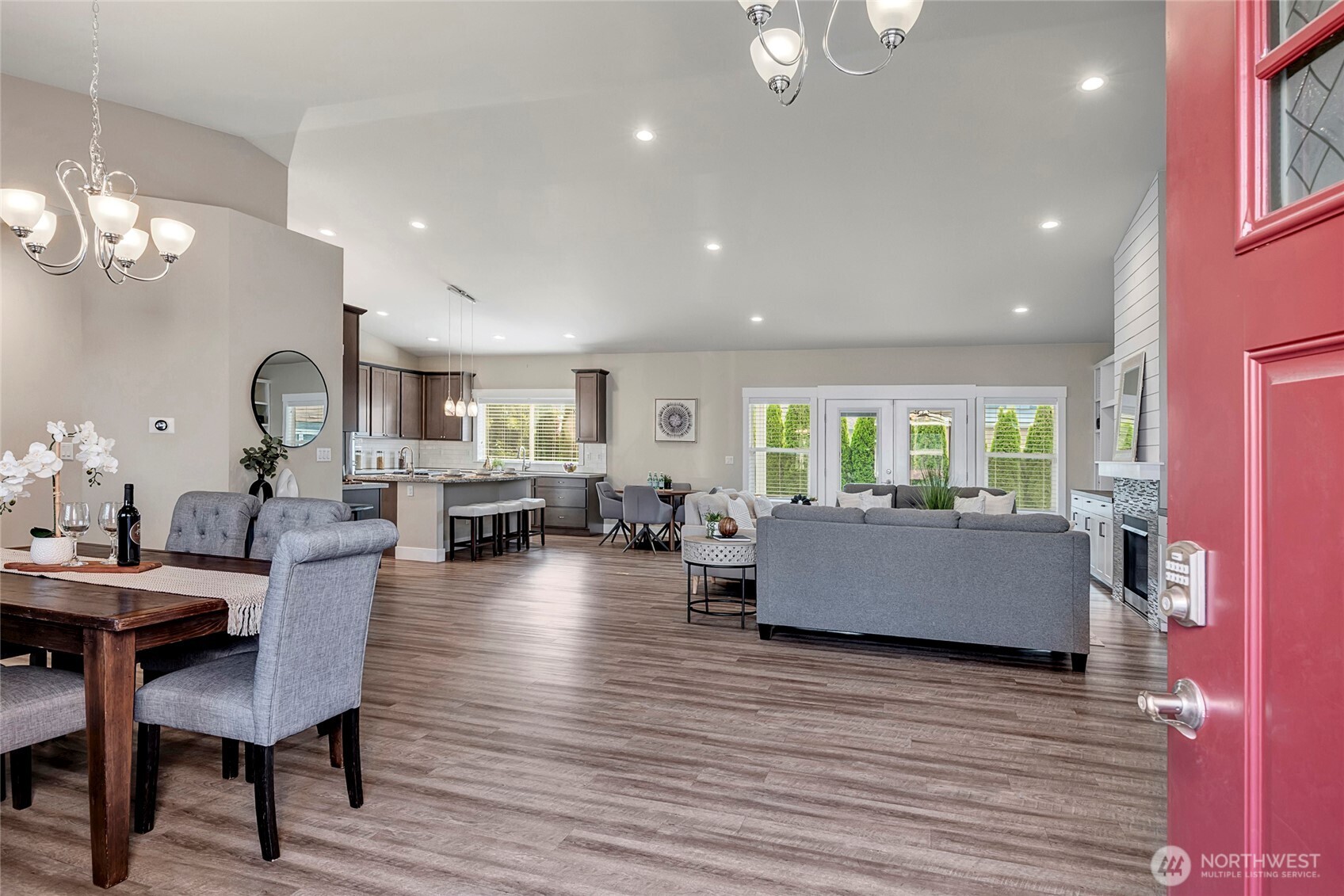 5014 Parker Road Property Photo 3