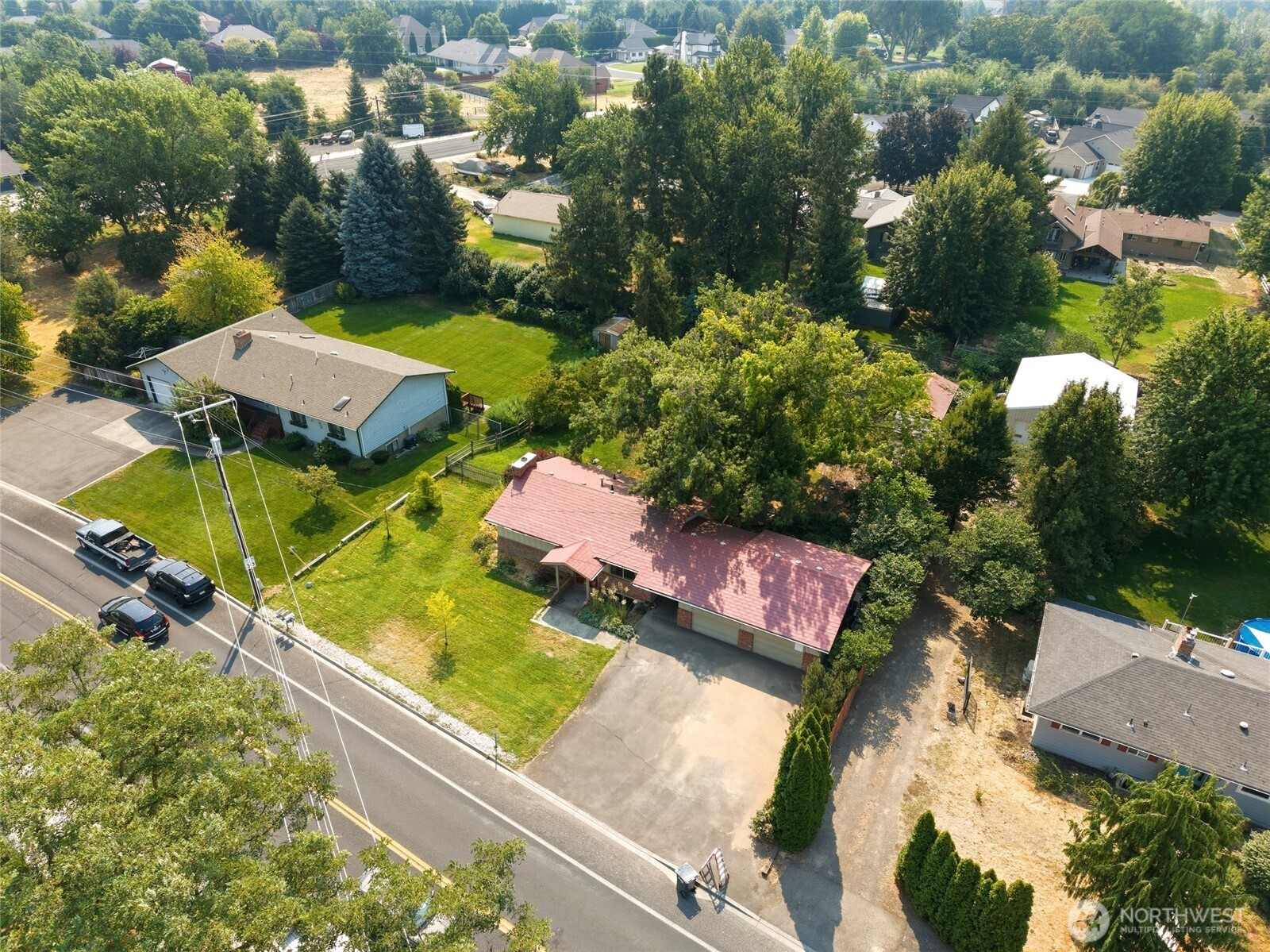 39 Prospect Avenue Property Photo 3