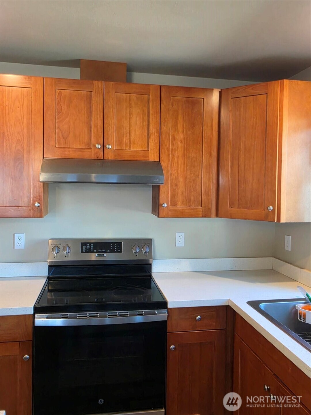 3704 W F Street Property Photo 8