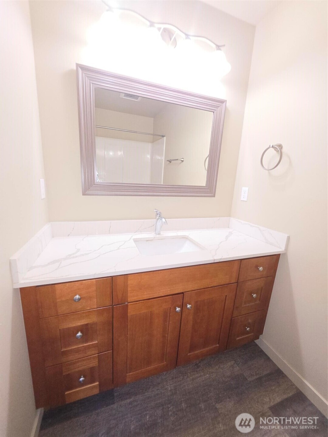 3704 W F Street Property Photo 22
